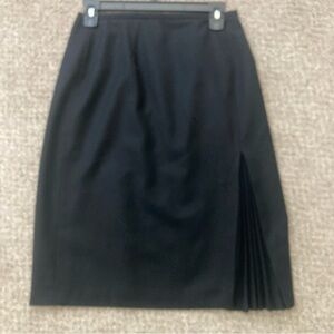 Vintage Talbots Petites Skirt 6 Black 100% Wool Pleated Lined Office Classic USA